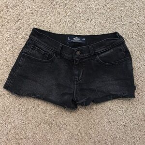 Hollister Low-Rise Vintage Baggy Short, w26